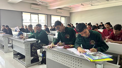 Students during Shirpur 60 JEE and NEET foundation classes