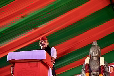 Samajwadi Party chief Akhilesh Yadav addressing a rally at Dadri, UP.