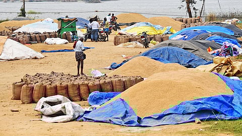 Farmers appealed to the political parties to implement election promises like MSP for paddy and sugarcane immediately after assuming power.
