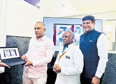 Health Minister Dinesh Gundu Rao launches the AI-enabled monitoring system at KC General Hospital