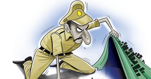 Illegal sand transport busted in Sathupalli, FIR filed against 8 including Congress MLA aide