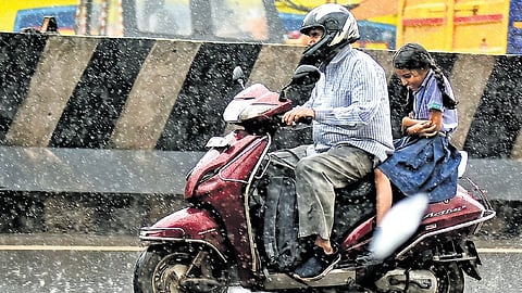 The RMC added that light to moderate rain is likely at isolated places, accompanied by thunderstorms and lightning, at one or two locations over districts in the Western Ghats and parts of South Tamil Nadu.