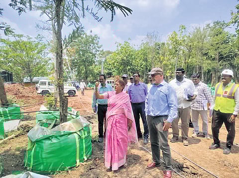 ADC Chairperson D Lakshmi Parthasarathi explaining the ongoing projects in Amaravati to the World Bank technical team