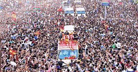 TVK chief Vijay held road shows in Thalaiyoothu, Thachanallur, Vannarpettai and Murugankurichi on Wednesday | Express