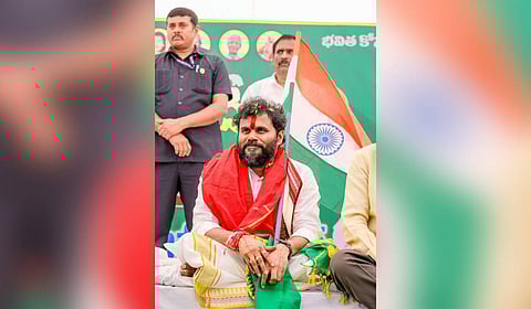 BCY Party Chief Bode Ramachandra Yadav on Saturday began an indefinite hunger strike under the banner 'Dharma Deeksha' intensifying his party's agitation over long-pending demands concerning the welfare and rights of Backward Classes.