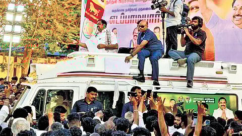 AIADMK general secretary Edappadi K Palaniswami addressing an election campaign in Nagapattinam on Sunday.