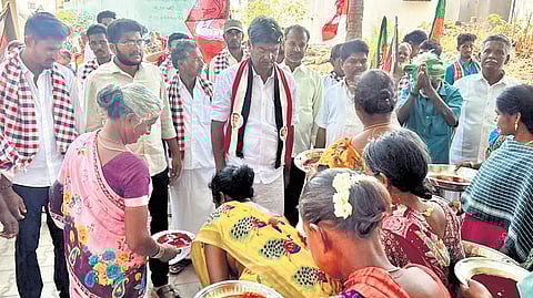 The NDA alliance MLA candidate Venkatesh fom Ambur in Tamil Nadu, campaigns at Pedduru Panchayat in Ramakuppam mandal of Andhra Pradesh.