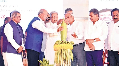 Chief Minister Siddaramaiah inaugurates a bridge across the Bhadra backwaters at NR Pura in Chikkamagaluru district on Monday.