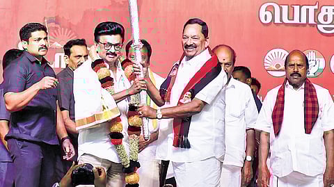 Chief Minister MK Stalin canvassing for DMK-led alliance candidates in Ranipet on Monday