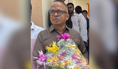 Umargam Mamlatdar, DC Brahmankachhe.