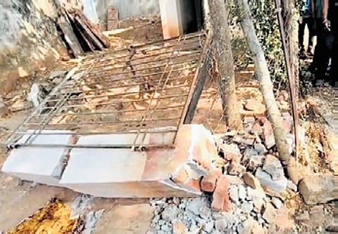 The mishap occurred at Rubudisingh government primary school when the duo was playing on the campus.