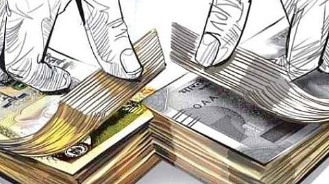 The counterfeit notes were confirmed using a UV lamp, note sorting machine and other security features.