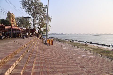 The city currently has only 17 operational ghats compared to 256 in Prayagraj.