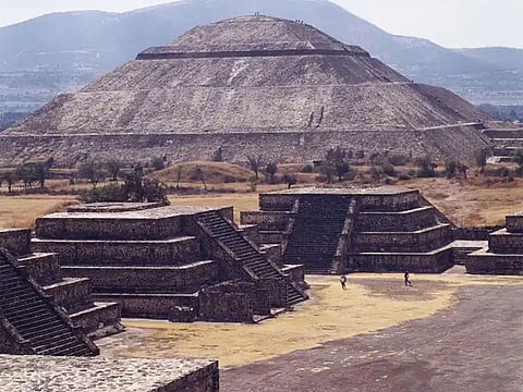 Gunman kills Canadian tourist, injures several at Mexico's Teotihuacan Pyramids: Reports