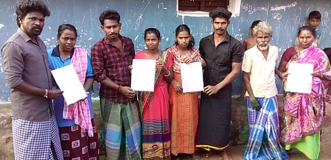 The family of rescued bonded labourers from Pulipatti near Melur, Madurai.