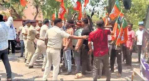 As the protest intensified, a scuffle broke out between the demonstrators and police personnel who were trying to disperse them and ensure the MLA’s safe passage.