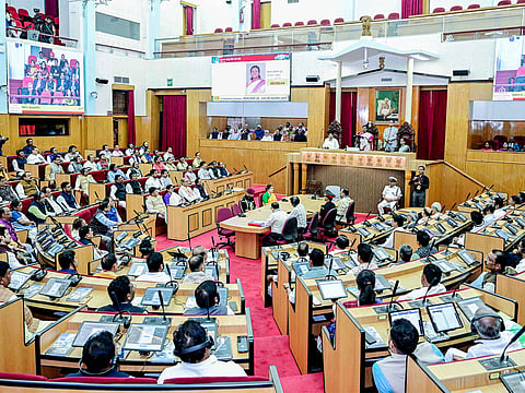 Congress has decided to gherao the Assembly on Thursday to oppose the government move to call the session.