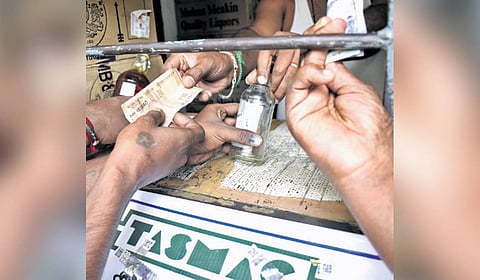 The association raised key concerns include severe space constraints in Tasmac shops for safely storing returned empty bottles.