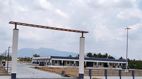 The newly constructed bus stand at Anaipalayam, 8km away from Rasipuram town.