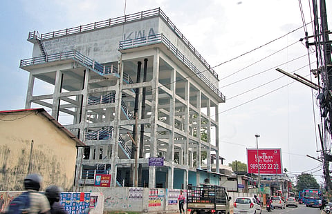 The KWA overhead water tank constructed at Murikkumpadam remains unoperational due to technical issues.