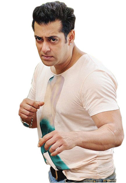 Chetan Bhagat to script Ravi Teja’s kick for Sallu bhai