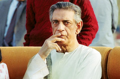 Manik’s better half comes full circle