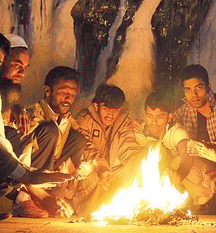 Pull out your woollens, temperature to dip further