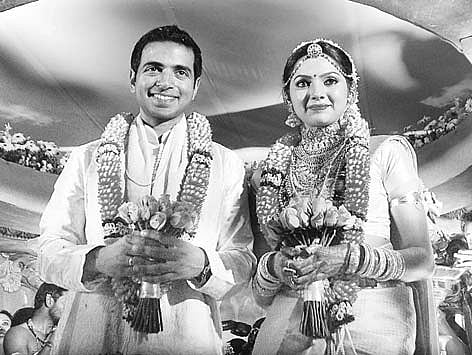 Samvrutha Sunil ties the knot