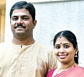 Famed vocalist Nithyasree’s husband takes the fatal leap