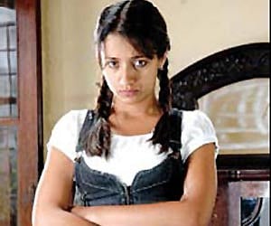 Abhiyum Naanum from November 14