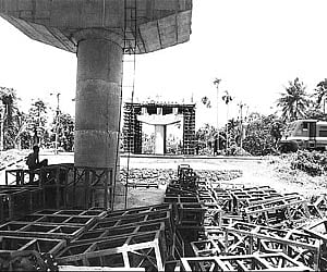 The unfinished Edappally railway overbridge.