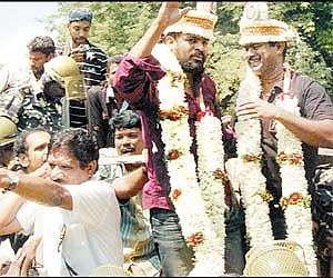 Directors’ cut: Ameer, Seeman walk out of jail, as role mode