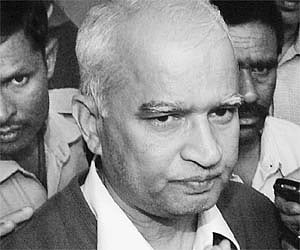 AGGRIEVED: BC Jinaga, father of Arpana who was killed in the US, at his residence in OU Colony in Hyderabad on Tuesday.