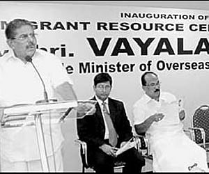 Union Minister for Overseas Indian Affairs Vayalar Ravi inaugurating the first Migrant Resource Centre in the country, in Kochi, on Monday.