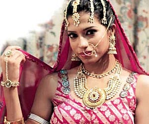 Splendid creations of ethnic jewellery