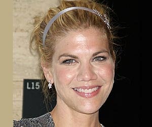 Kristen Johnston goes naked for PETA
