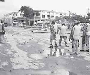 Police firing on farmers put govt in a spot