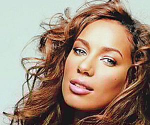 Leona makes a million by singing ‘Happy Birthday’