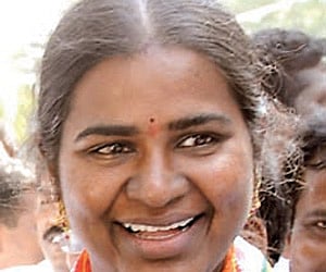 Banda Karthika Reddy is new Hyderabad mayor