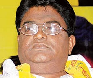 Jaleel Khan expelled from Congress