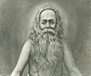 Chattambi Swami idol destroyed