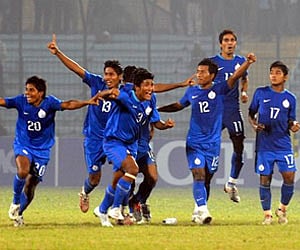 The Indian team celebrates winning the South Asian Football Federation Cup after their soccer match against Maldives, in Dhaka. (AP)