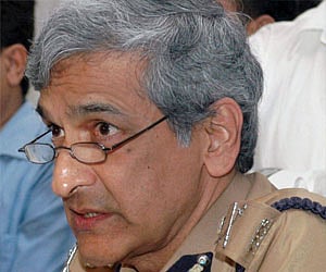Former Mumbai Police Commissioner Hassan Gafoor. (Express Photo)