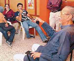 Charu Hasan with students of Alchemy School of Acting.