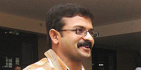 Jayasuriya and Roma in Utharaswayamvaram