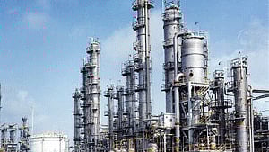 Reliance Industries Limited petrochemical plant at Jamnagar. (Photo: Reuters)