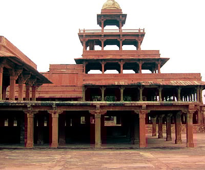 Sufi poetry in red sandstone