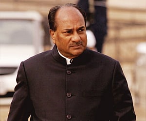 AK Antony (File photo)