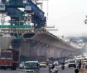 Contractor halts Expressway work