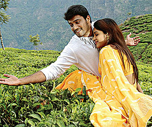 Manjal Veyil: Well intended, poorly executed